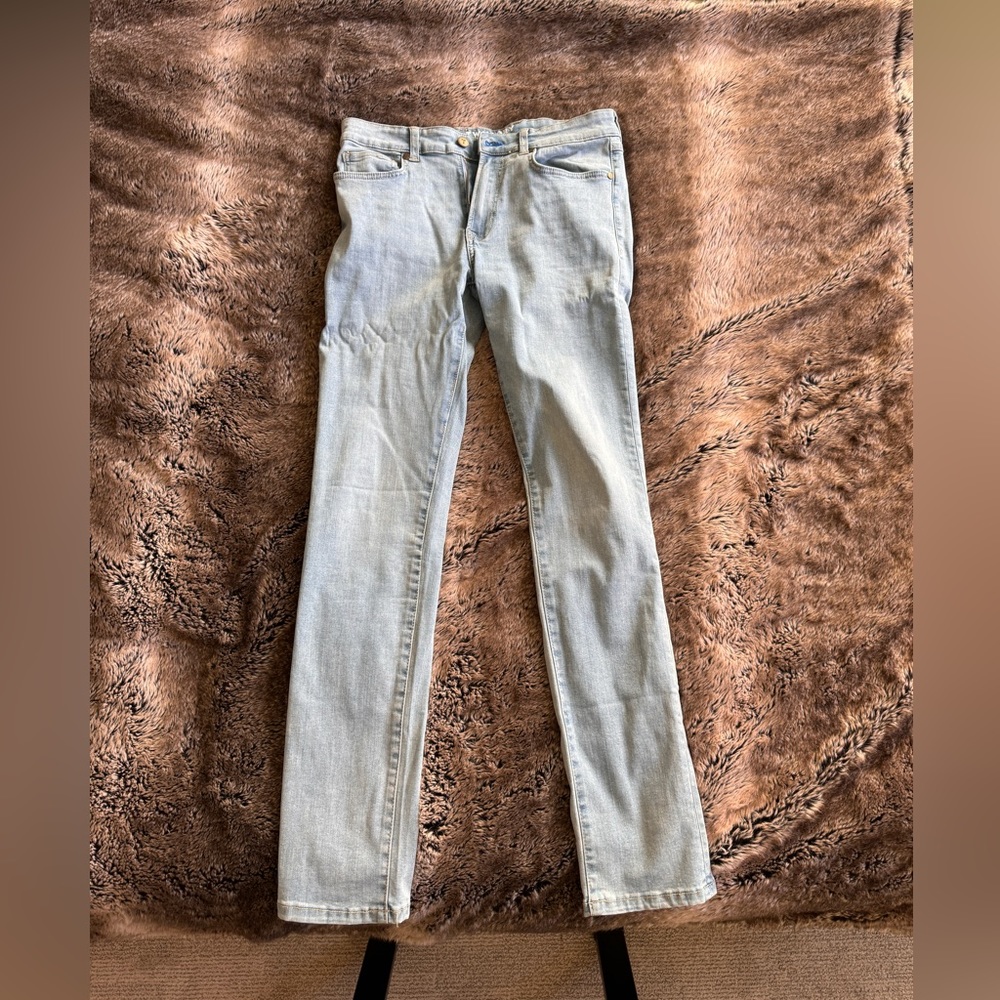 Twillory Performance Denim // LIGHT WASH BLUE - 31x32